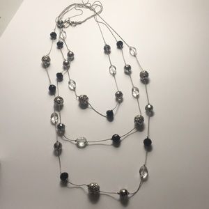 Layered necklace in silver
